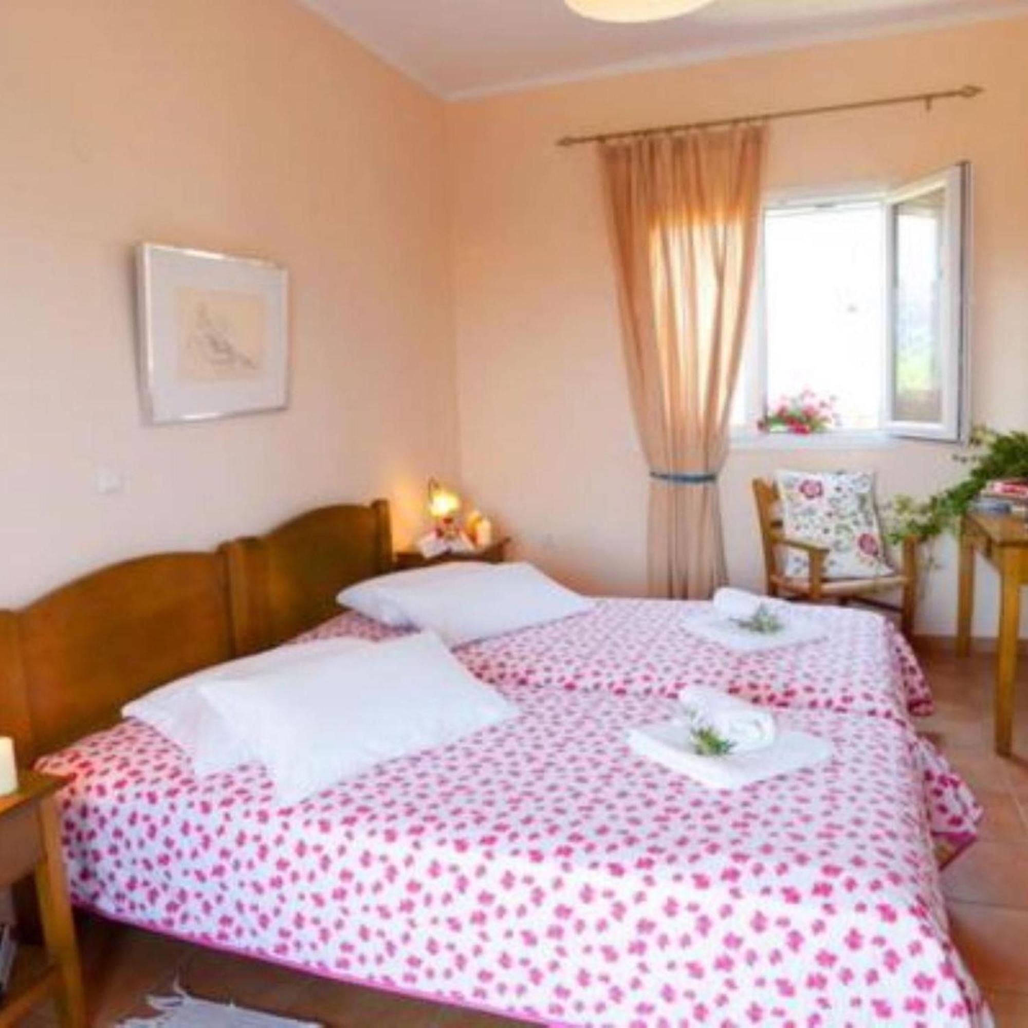 Apartamento Porto Nirikos Lefkada - Private Parking Exterior foto